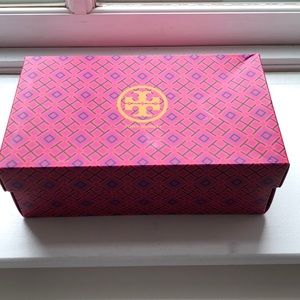Gorgeous Tory Burch pink and orange pattern box